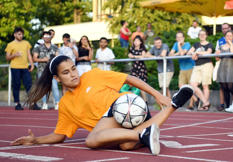 Fußball
